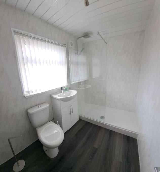 1 Bed Apart Dowlais Kültér fotó