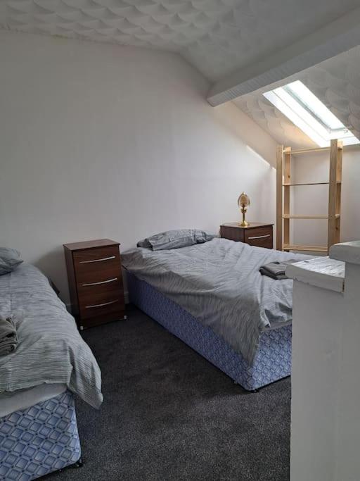1 Bed Apart Dowlais Kültér fotó